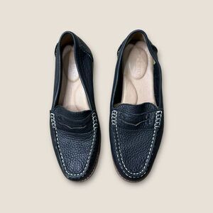 Sperry Women’s Seaport Penny Leather Slip On Loafer Size 6.5